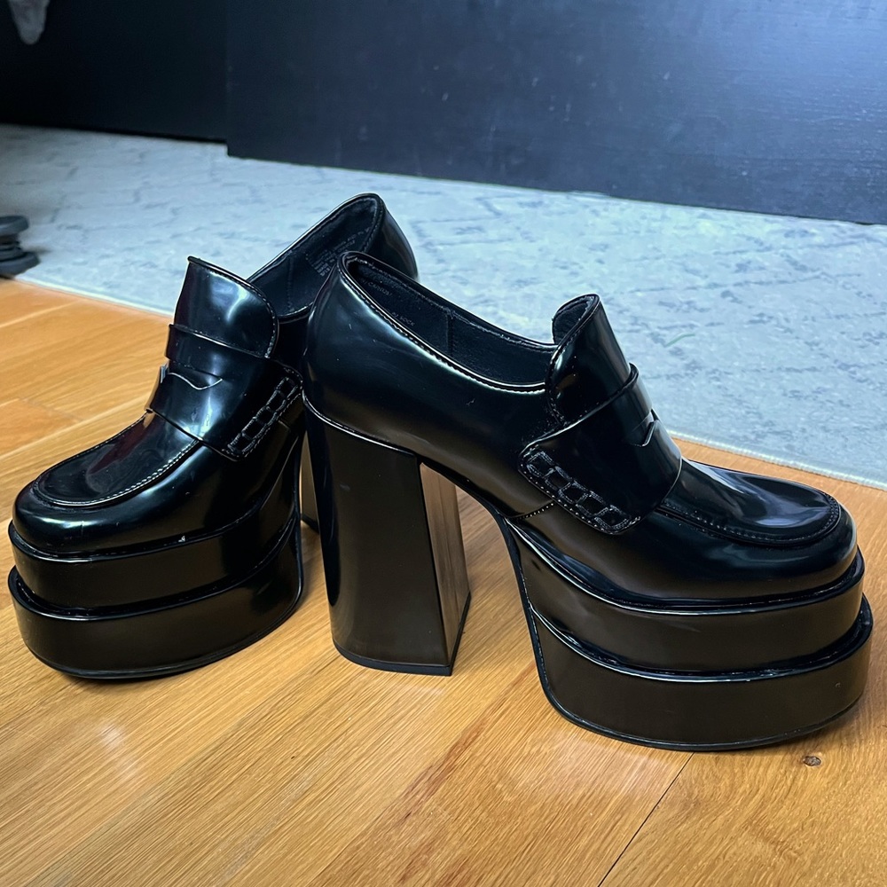 Steve Madden Catelyn Platform Heeled Penny Loafers